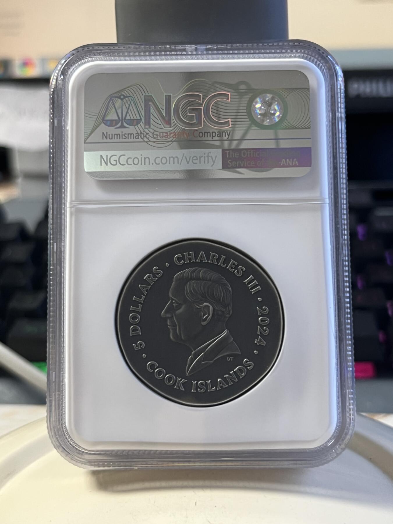 第177期拍卖【长期征集拍品】 首期NGC-MS70 ANTIQUED 库克2024年发行古希腊货币5（超高浮雕狮鹫设计）仿古银币（CIT重现千年货币复刻：1盎司克重，999纯银，33MM，限量999枚，盒证齐全）