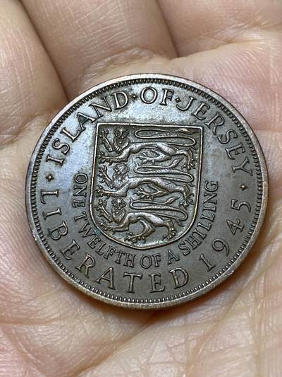 2025年第一百零六场(总第一百三十二场）外国好品散币(免佣金) - 英属泽西岛🇯🇪1954年1/12先令(伊丽莎白二世青年带冠，1945年二战胜利纪念币)