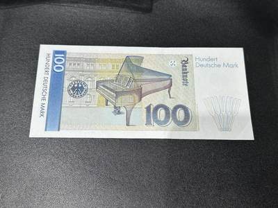 《外钞收藏家》第五百七十四期（精选场）（本平台长期征集拍品、欢迎藏友们联系合作） 1993年德国100马克 克拉拉 AU品相