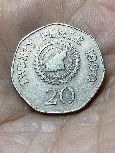 2025年第一百零六场(总第一百三十二场）外国好品散币(免佣金) - 英属根西岛🇬🇬1990年20便士(伊丽莎白二世中年高冠)