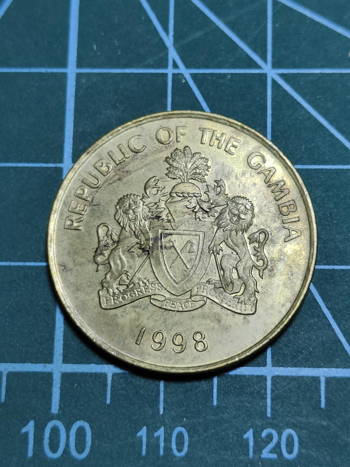 2025年第一百零五场(总第一百三十一场）外国好品散币(免佣金) 冈比亚🇬🇲1998单年份10布图(第二套流通硬币)