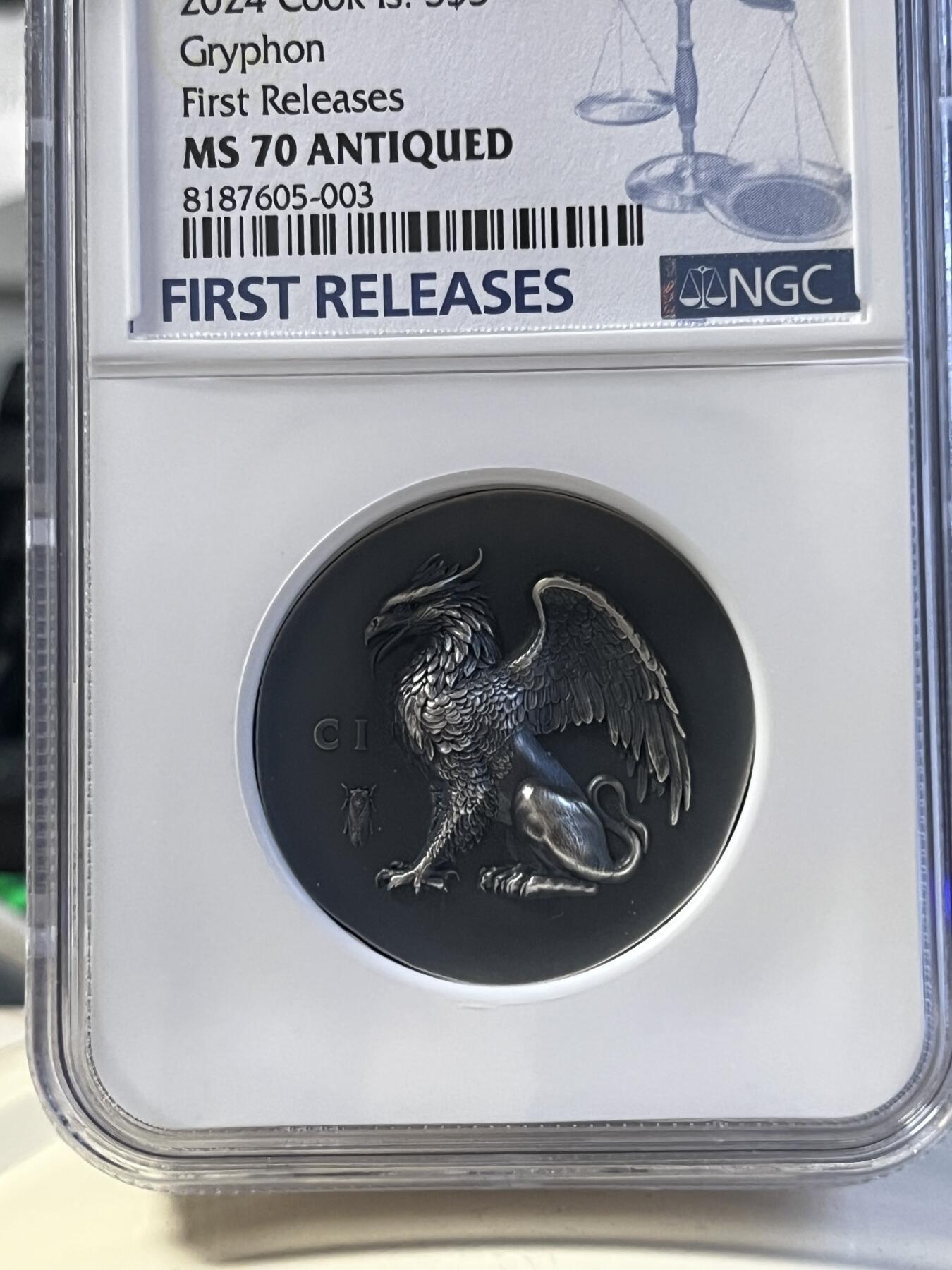 第177期拍卖【长期征集拍品】 首期NGC-MS70 ANTIQUED 库克2024年发行古希腊货币5（超高浮雕狮鹫设计）仿古银币（CIT重现千年货币复刻：1盎司克重，999纯银，33MM，限量999枚，盒证齐全）