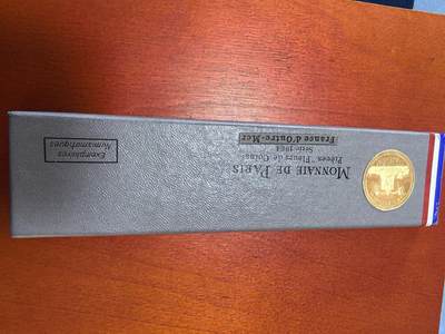 长老汇蛇年精选第五十九场拍卖 1964科摩罗和留尼旺5枚套FDC各一套，法国造币厂，原盒，量少精品