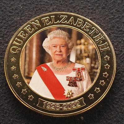 【全场包邮】纯粹捡漏拍466场-待排序 - 【纪念章】英国2022年女王逝世彩色镀金克朗型纪念章