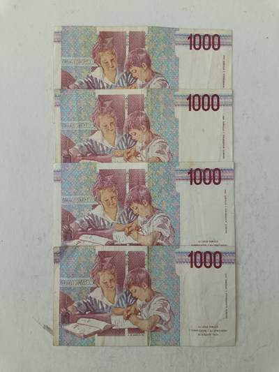 【20251010】非全新纸币第293场 意大利1000里拉4张纸币