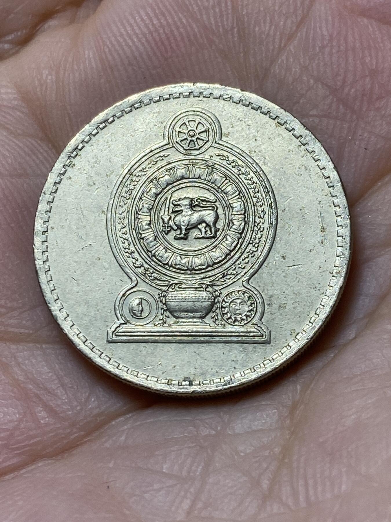 2025年第一百零六场(总第一百三十二场）外国好品散币(免佣金)