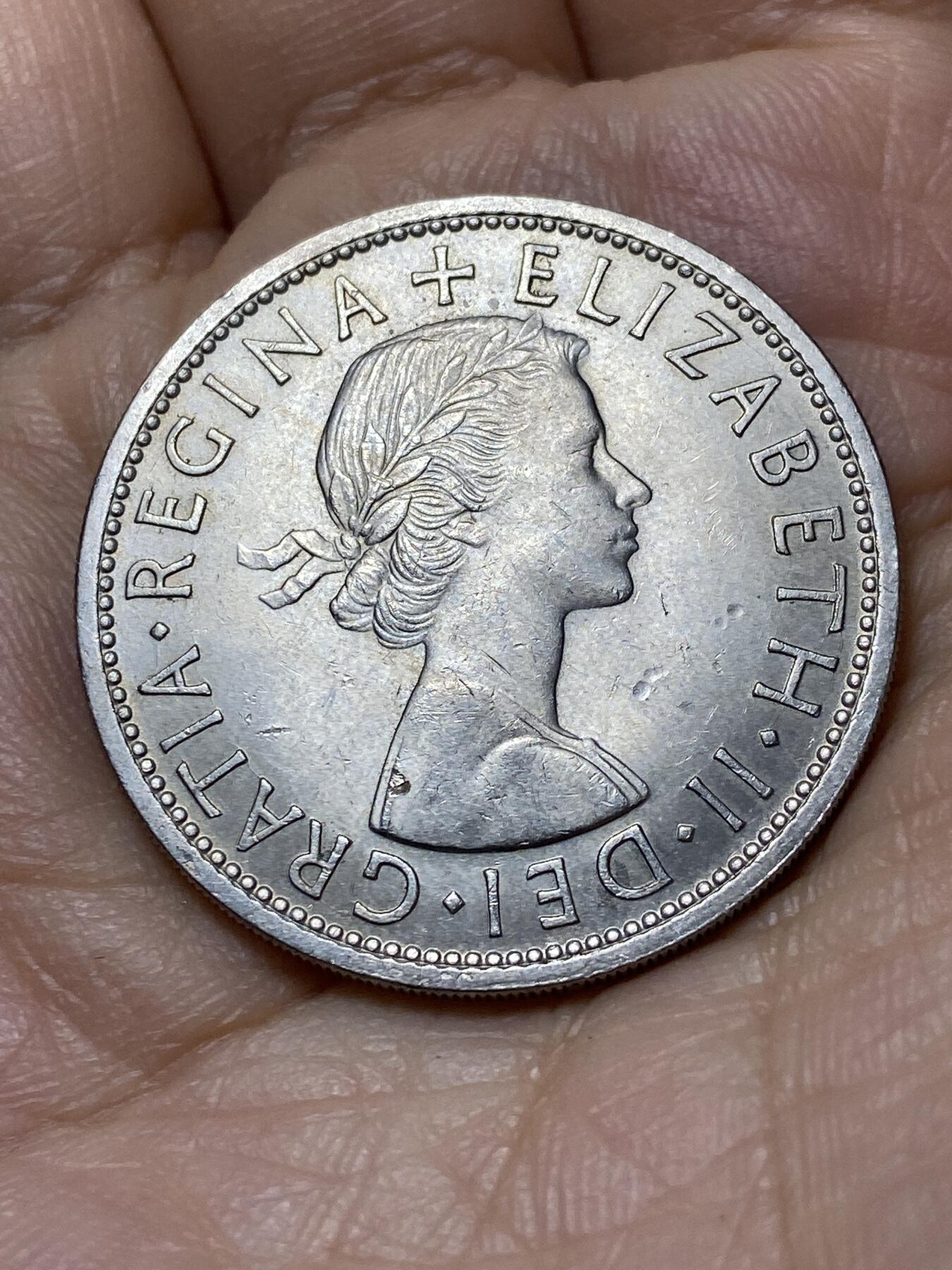 2025年第一百零六场(总第一百三十二场）外国好品散币(免佣金) 英国🇬🇧1957年半克朗(伊丽莎白二世青年桂冠第二版)