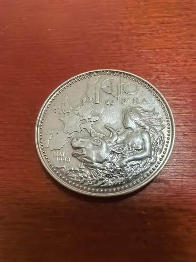 长老汇蛇年精选第五十九场拍卖 1998法国拿破仑第八炮兵团奥斯特里茨银章，13.82克，32MM