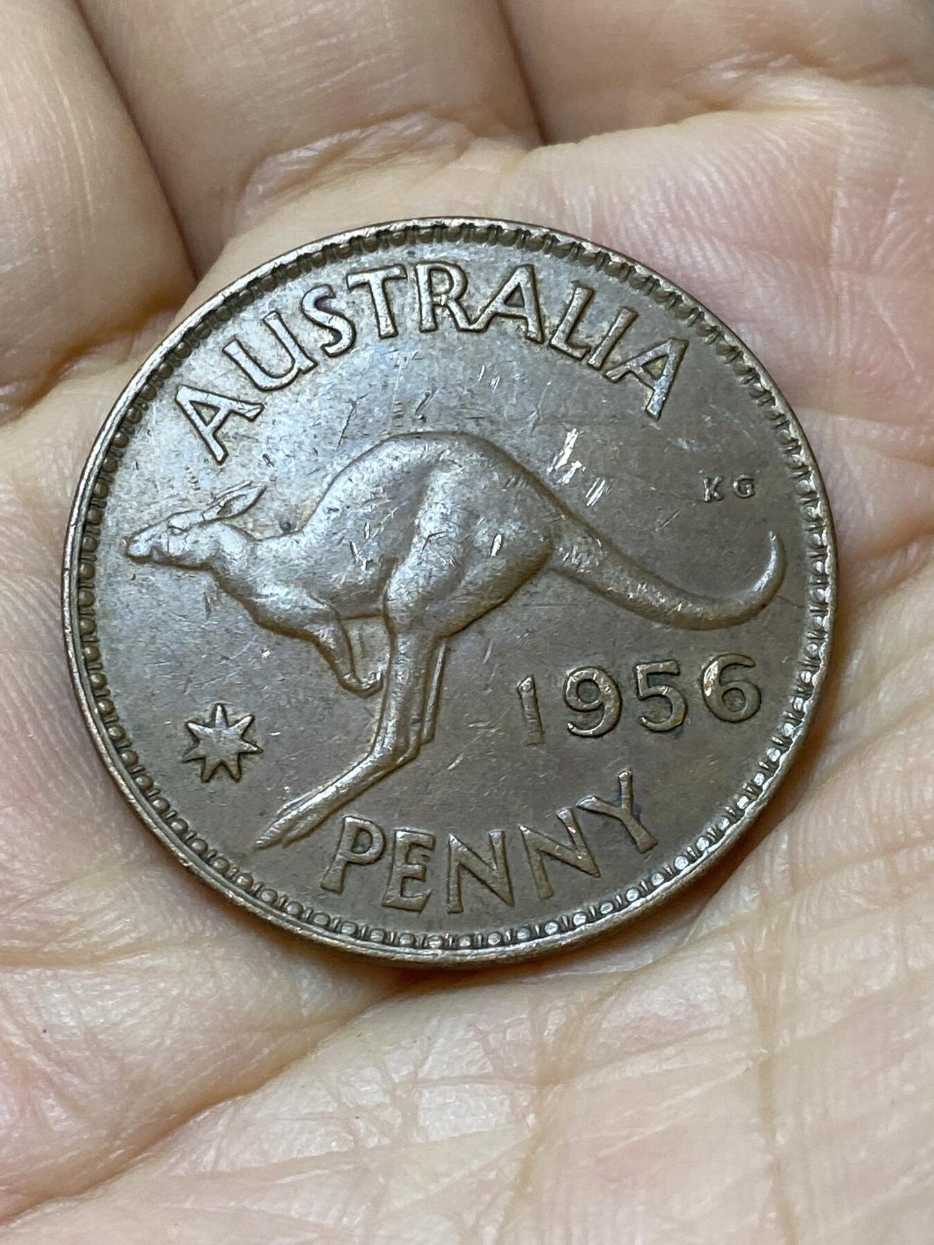 2025年第一百零六场(总第一百三十二场）外国好品散币(免佣金) 澳大利亚🇦🇺1956年(伊丽莎白二世青年桂冠第二版，m版墨尔本造)