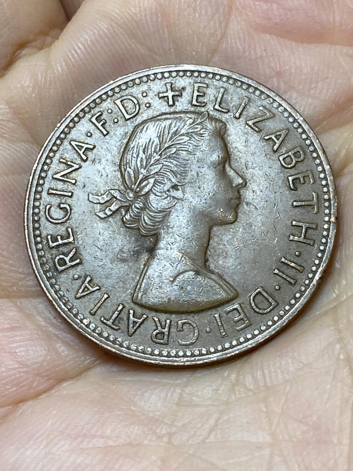 2025年第一百零六场(总第一百三十二场）外国好品散币(免佣金) 澳大利亚🇦🇺1956年(伊丽莎白二世青年桂冠第二版，m版墨尔本造)