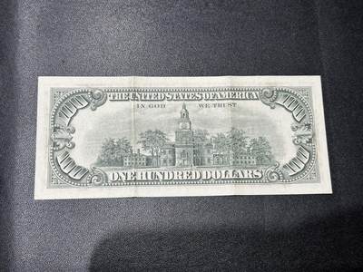 《外钞收藏家》第五百七十四期（精选场）（本平台长期征集拍品、欢迎藏友们联系合作） 1974年美国小头100美元 非全新 品相如图 