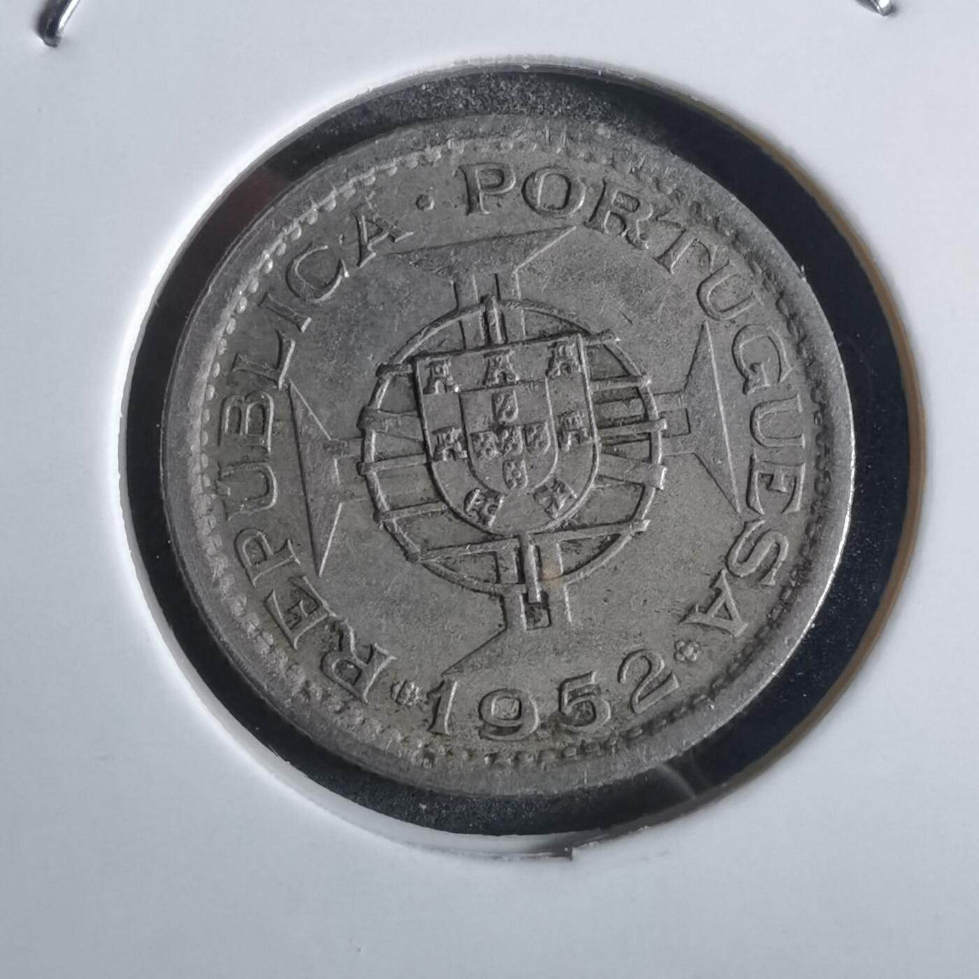 沼泽如烟--第867场 澳门1952年五毫