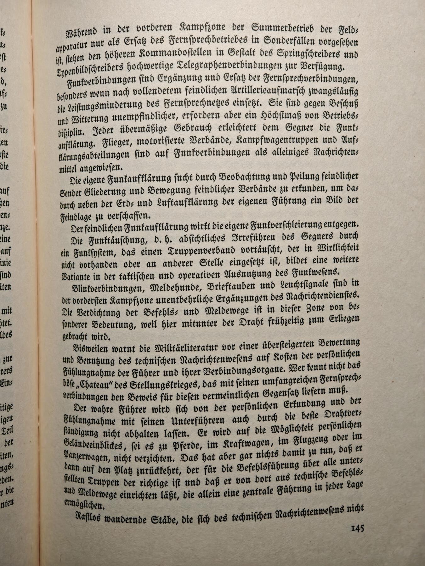 【德藏】世界币章拍卖第149期（拍品征集中~欢迎藏友联系） 93新 德国第三帝国1936年记录年鉴 布面硬壳精装 全书约：190页（原图请联系客服）