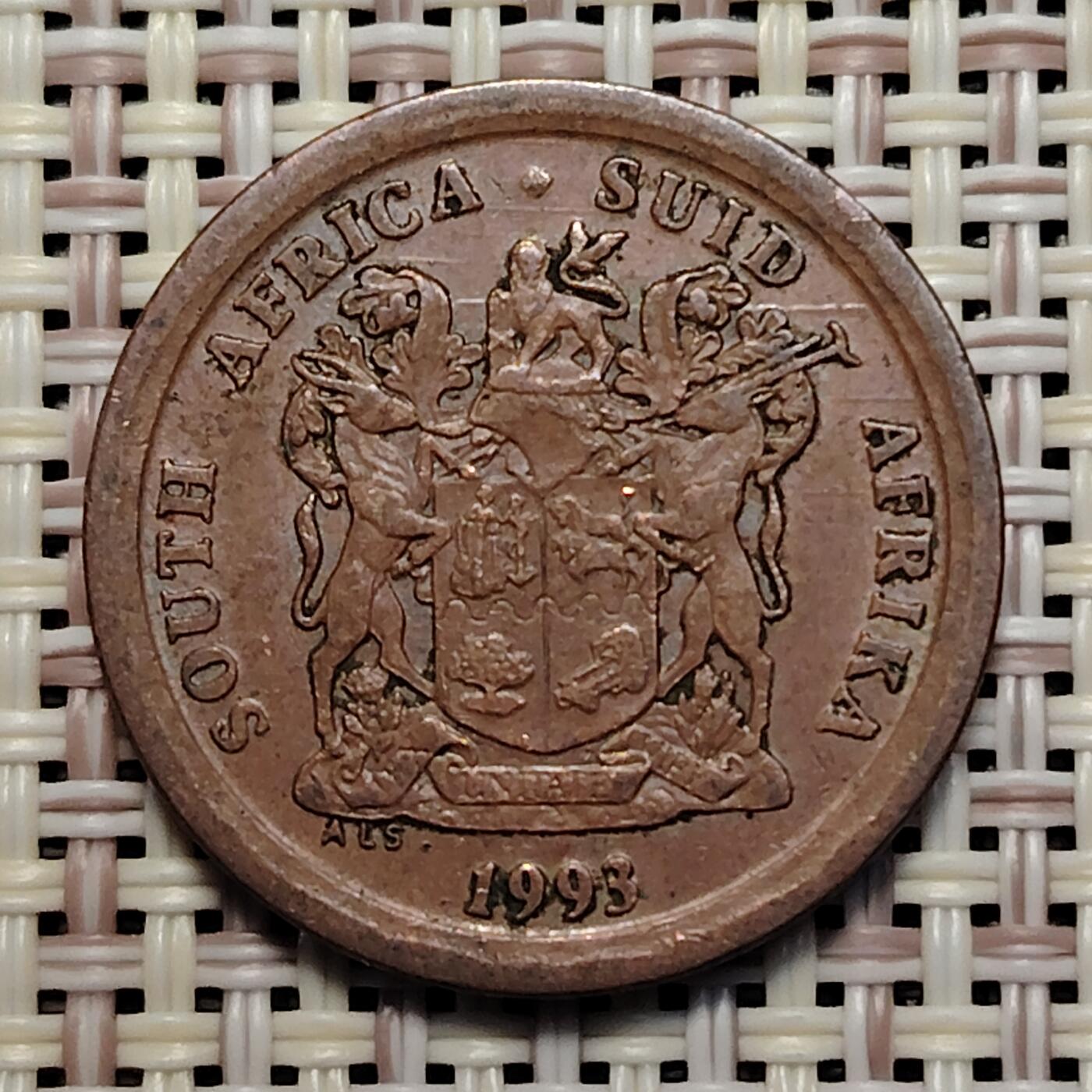 布加迪🐬～世界钱币(上海)🌾第 249 期 /  各国套币和散币 南非🇿🇦  1993年 5分