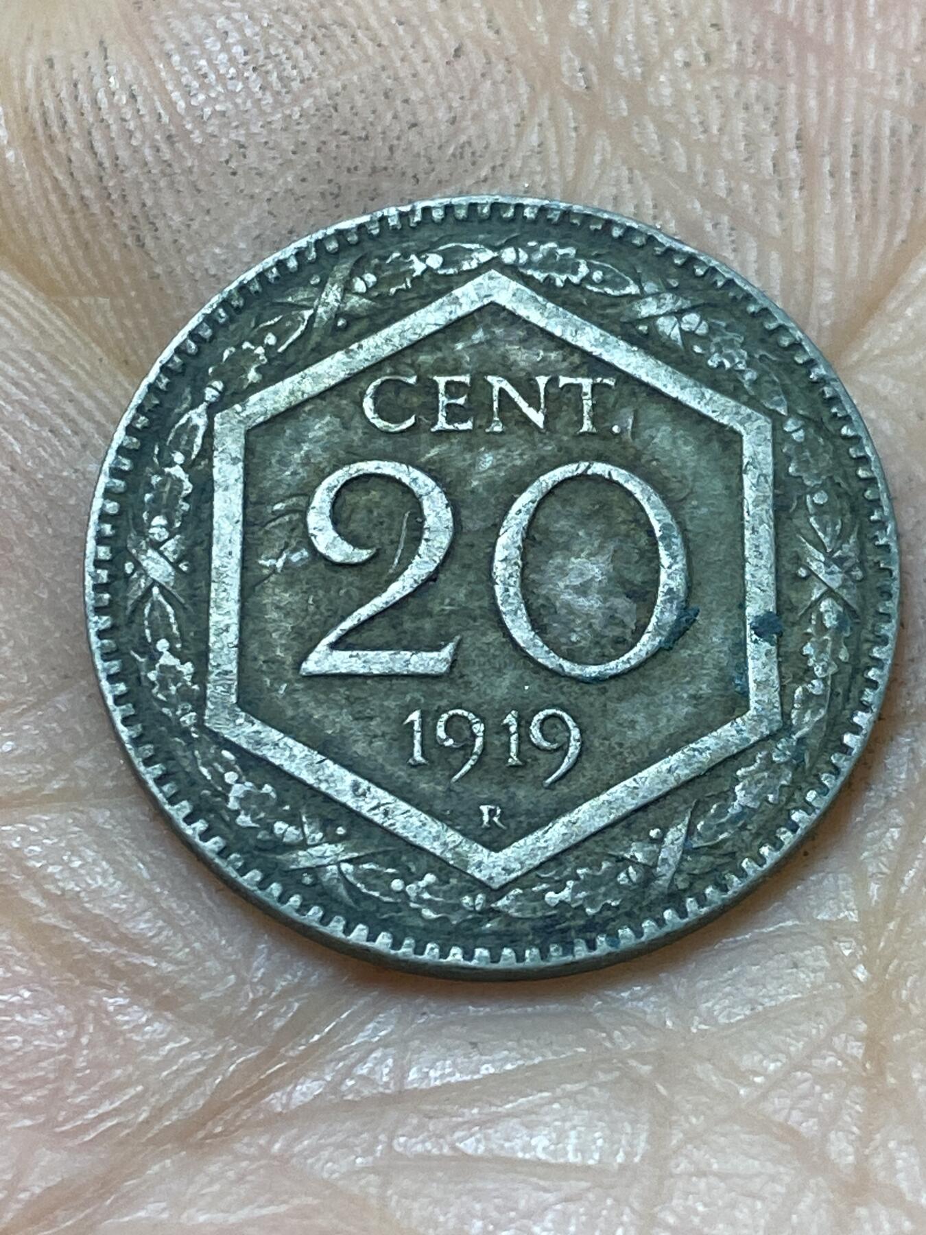 2025年第一百零七场(总第一百三十三场）外国好品散币(免佣金) 意大利王国1919年20分(维托里奥·埃马努埃莱三世时期第三套)