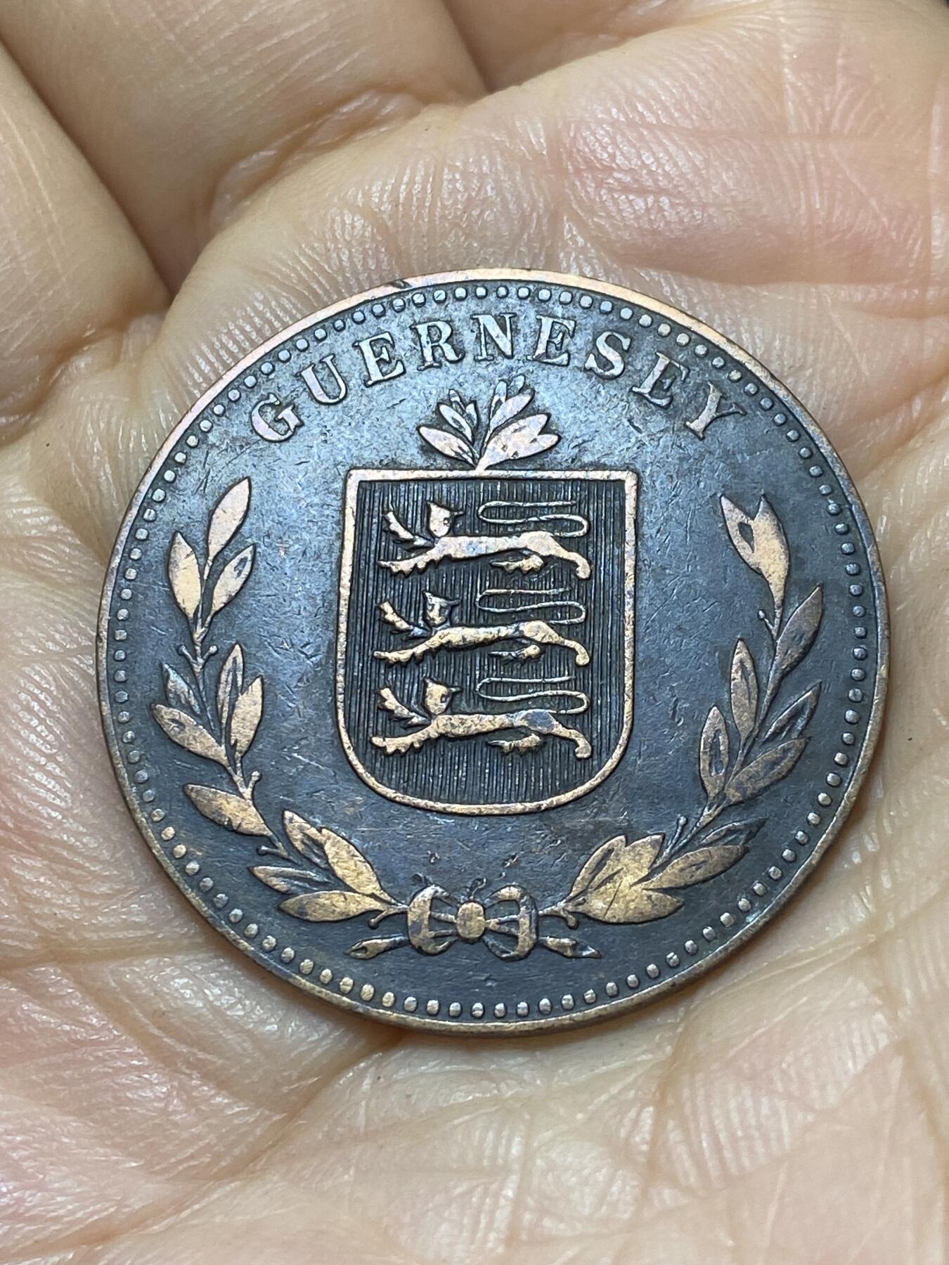 2025年第一百零七场(总第一百三十三场）外国好品散币(免佣金) 英属根西岛1920年8道布(最后一版8道布乔治五世时期，H标喜敦厂造)