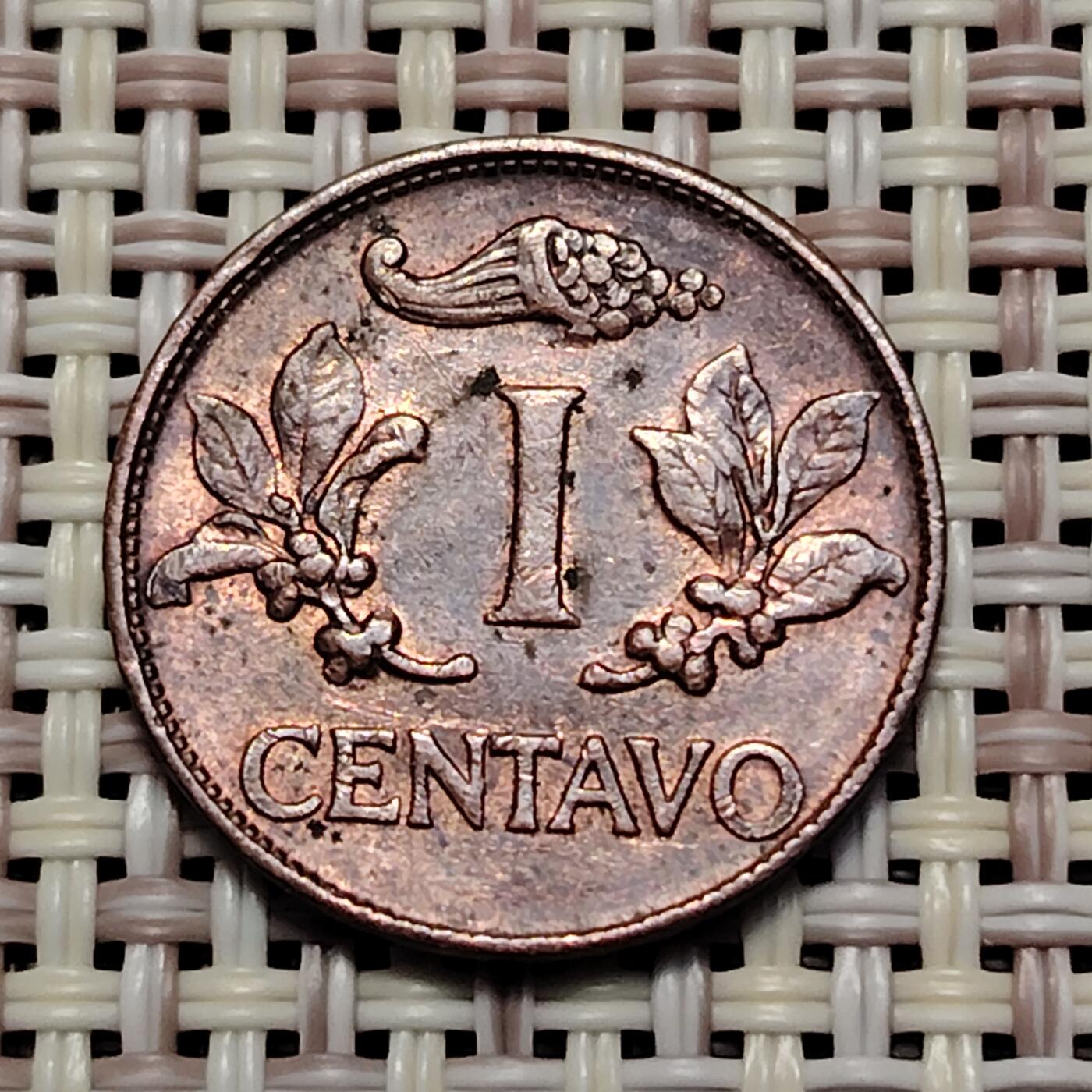布加迪🐬～世界钱币(上海)🌾第 249 期 /  各国套币和散币 哥伦比亚🇨🇴 1969年 1分 自由帽