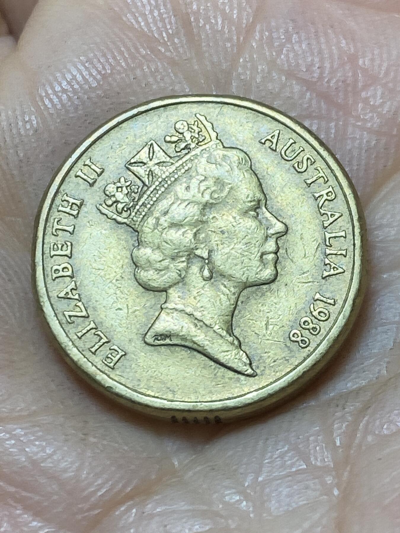 2025年第一百零七场(总第一百三十三场）外国好品散币(免佣金) 澳大利亚🇦🇺1988年2元(伊丽莎白二世中年高冠)