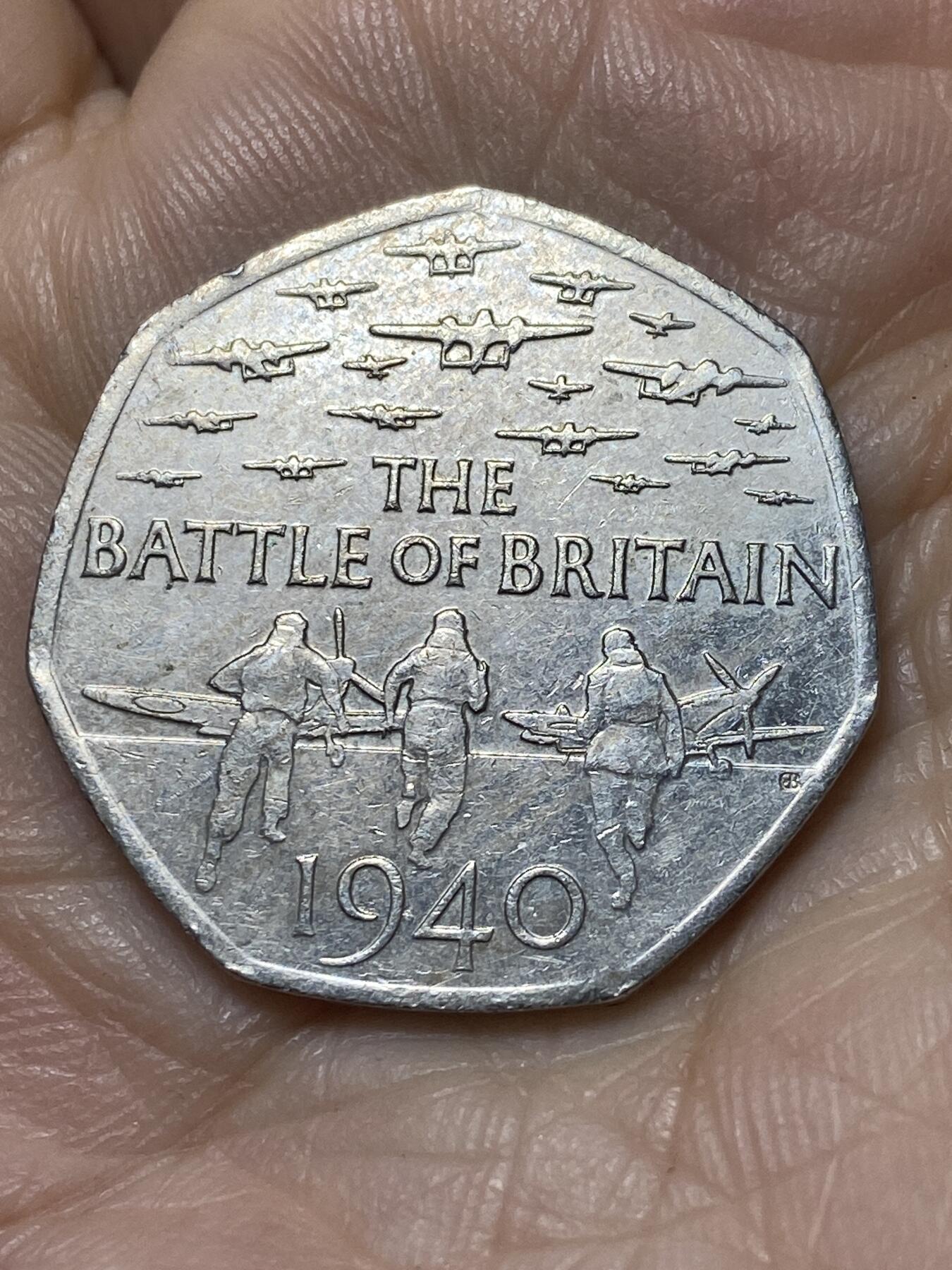 2025年第一百零七场(总第一百三十三场）外国好品散币(免佣金) 英国🇬🇧2015单年份50便士(二战不列颠空战75周年纪念币)