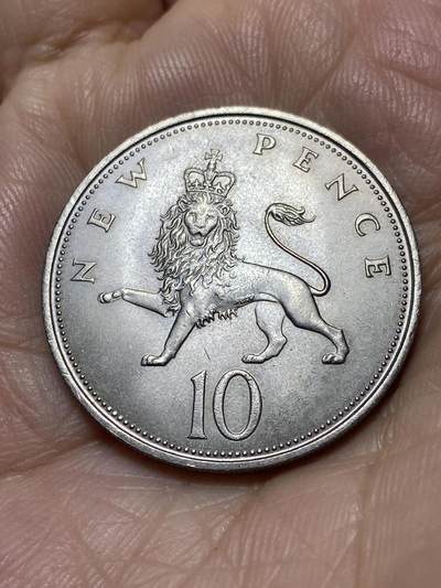 2025年第一百零七场(总第一百三十三场）外国好品散币(免佣金) - 英国🇬🇧1968年10新便士(伊丽莎白二世中年花冠，十进制第一版首发年)