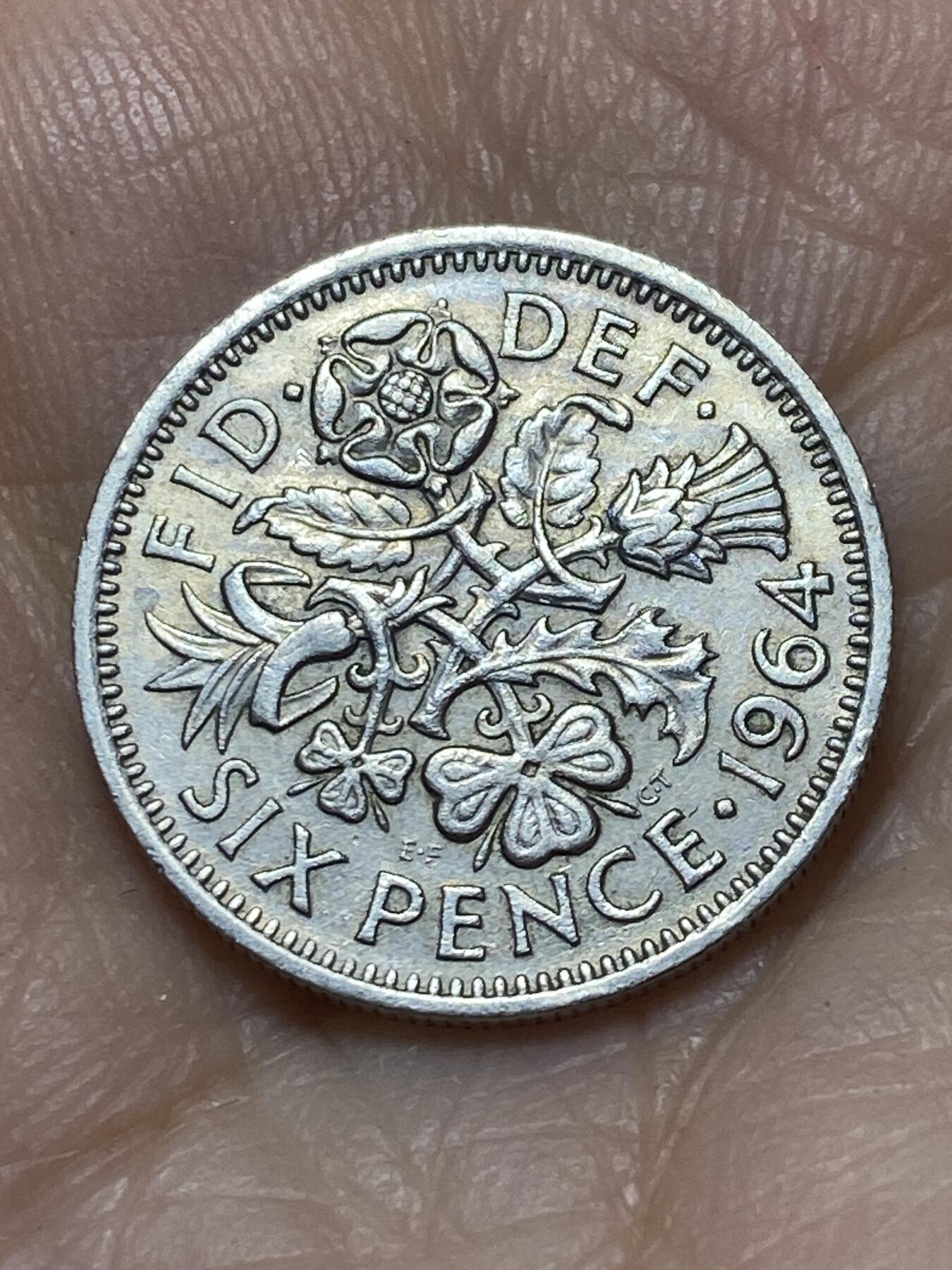 2025年第一百零七场(总第一百三十三场）外国好品散币(免佣金) 英国🇬🇧1964年6便士(伊丽莎白二世青年桂冠第二版)