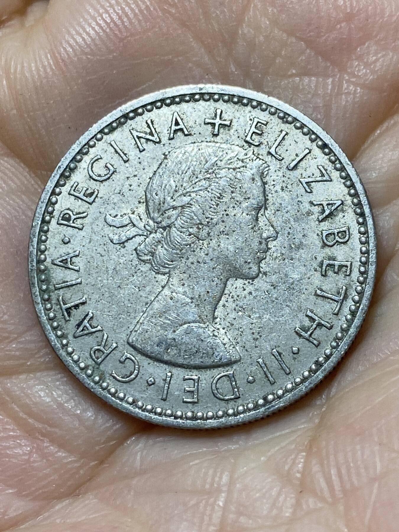 2025年第一百零七场(总第一百三十三场）外国好品散币(免佣金) 英国🇬🇧1962年1先令(伊丽莎白二世青年桂冠第二版，苏格兰盾徽版)
