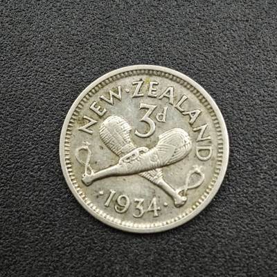 【淘币小摊】实时拍第七百六十三拍  国庆10拍 克朗币银币场 外出13号发货  满百包邮可预留二周 每周一统一发货   - 新西兰1934年乔治五世3便士银币