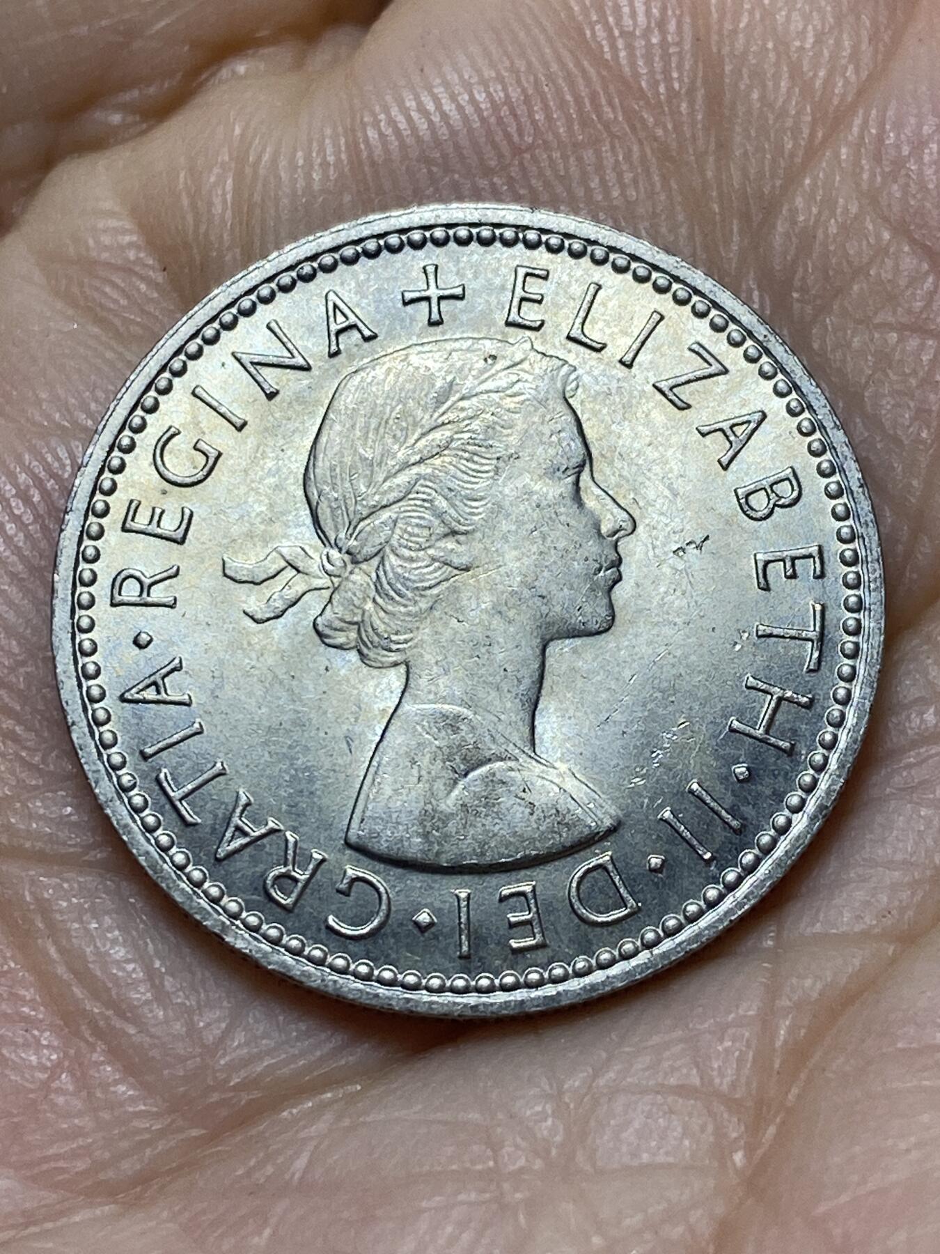 2025年第一百零七场(总第一百三十三场）外国好品散币(免佣金) 好品–英国🇬🇧1966年1先令(伊丽莎白二世青年桂冠第二版，苏格兰盾徽版)