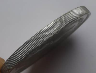 巨藏钱币第四期10月13号20点开拍 根西岛1977年25便士克朗型普制镍币