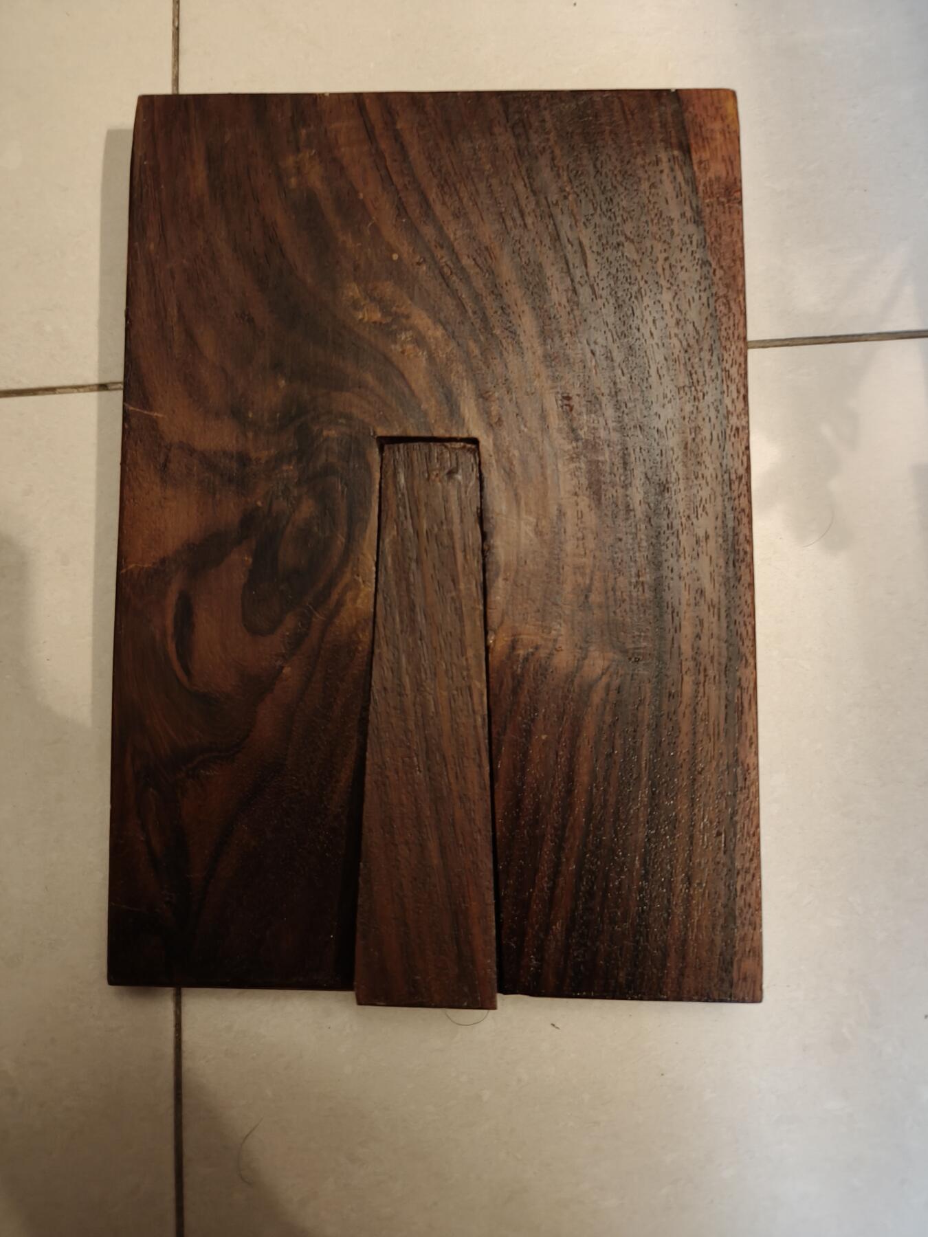 老王徽章第155期 印度尼西亚陆军参谋部退役纪念牌匾     尺寸21×16cm