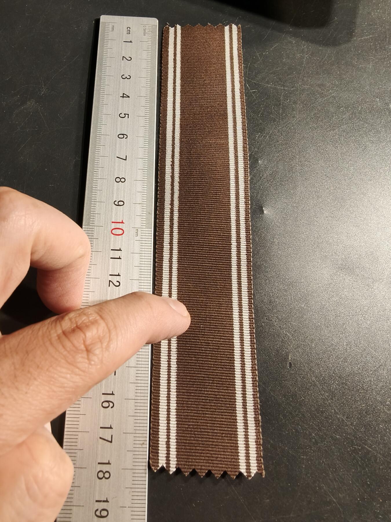 老王徽章第155期 德三长期服役奖章绶带        18cm