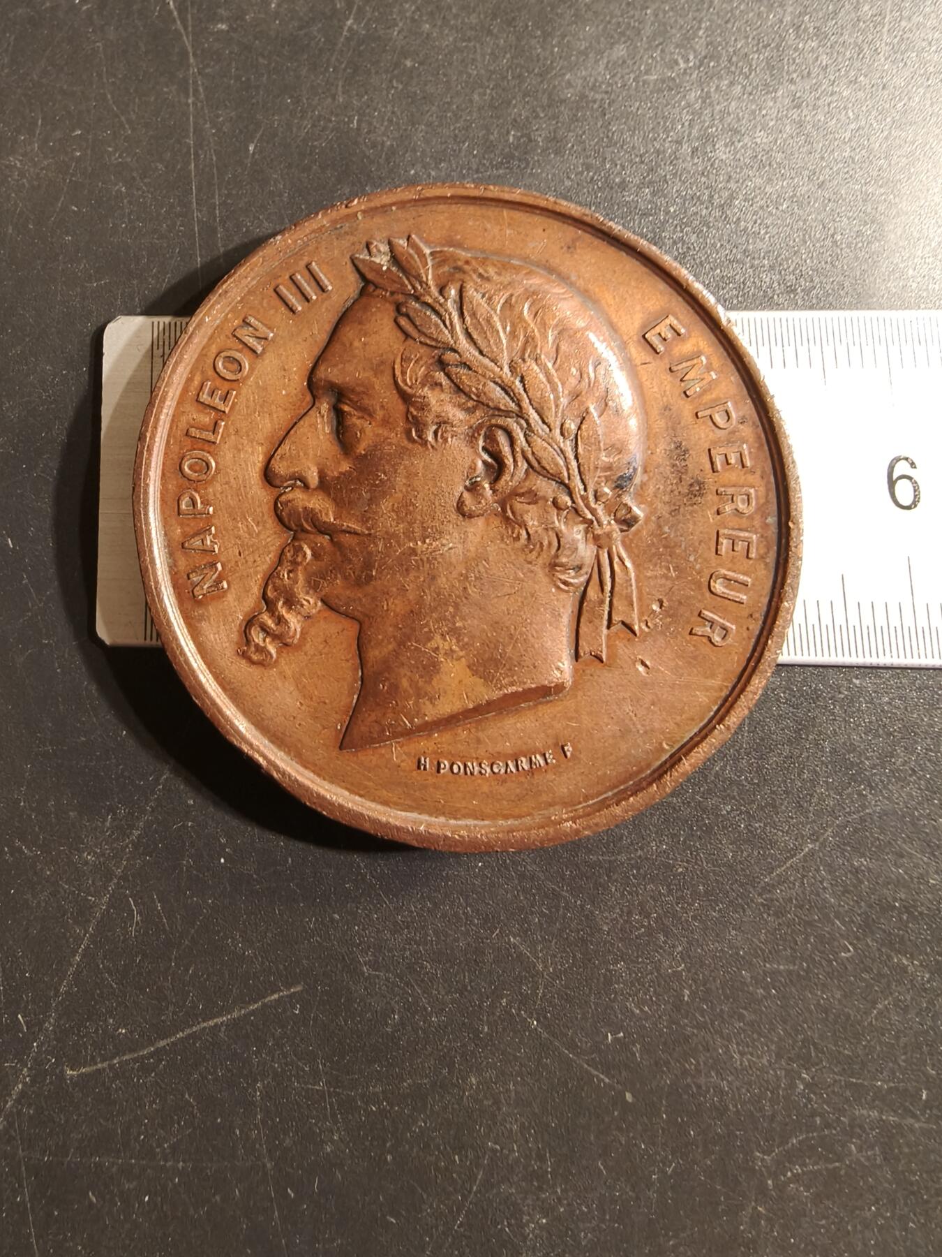 老王徽章第155期 法国1867巴黎世博会大铜章     直径50mm.   重量61.4g