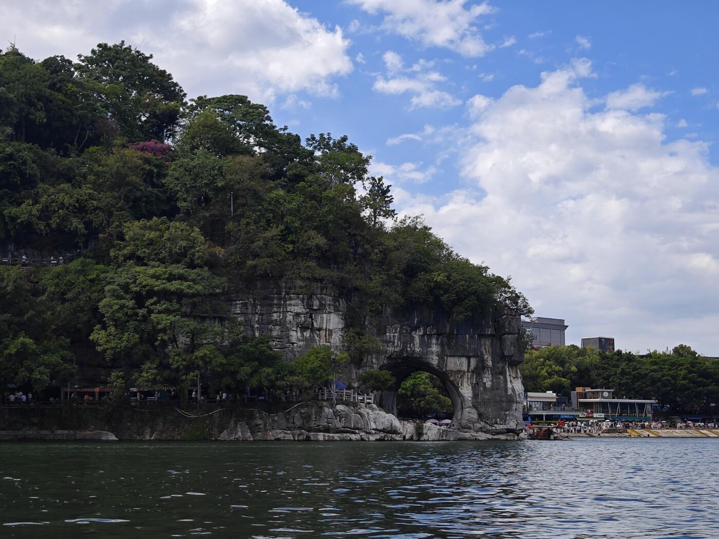 玩卡战线超级大甩拍第43期（周二晚10点半截拍）请寄存过多的卡友准许发货哇！ 找不到了，该拍品请勿出价，拍中者将退还费用