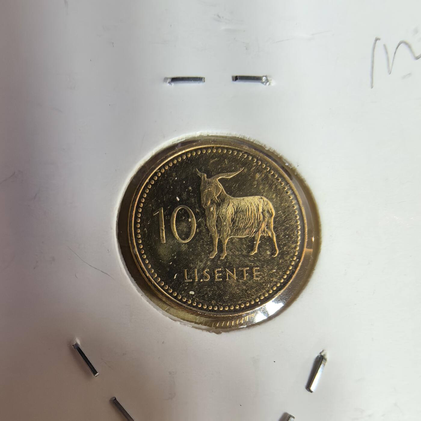 泡泡币外币第二场可代拍15038385335微信 莱索托十分