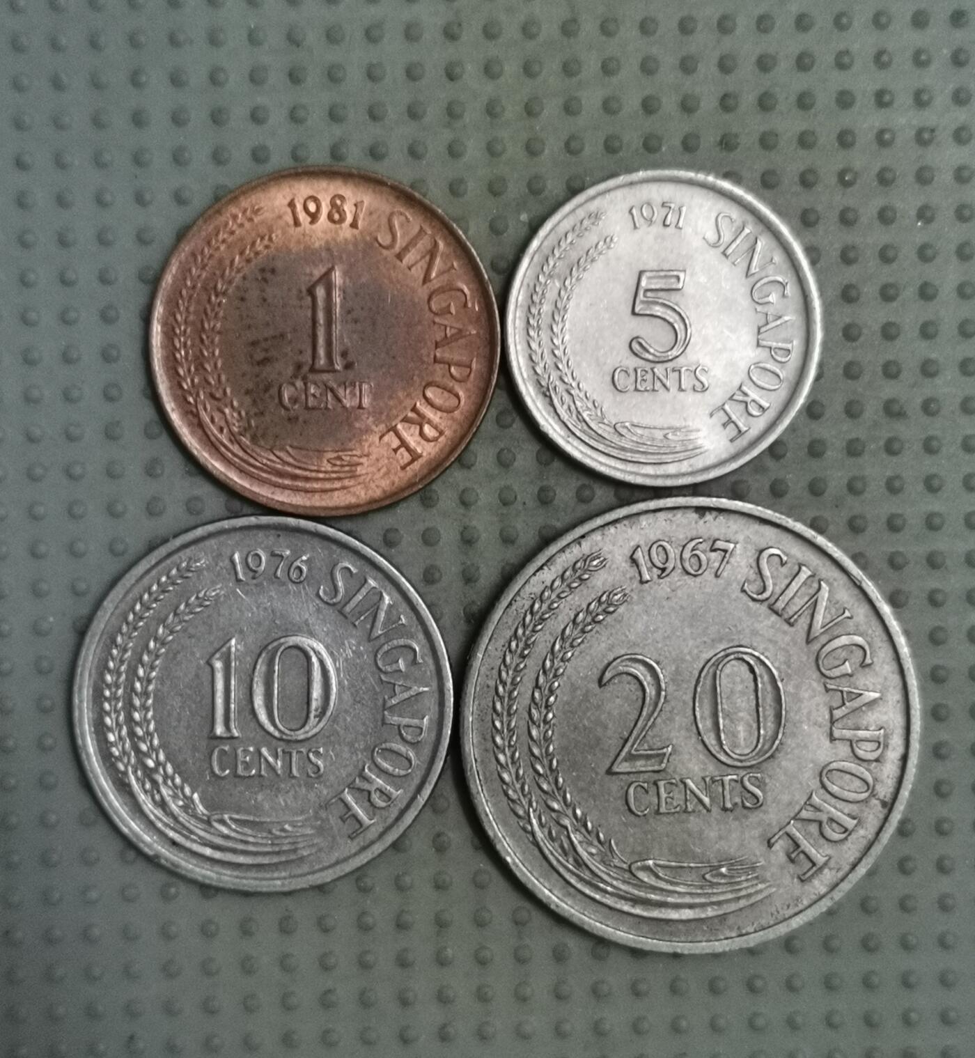 2025年第97场各国散币拍卖（总第97场） 新加坡第一版4枚
