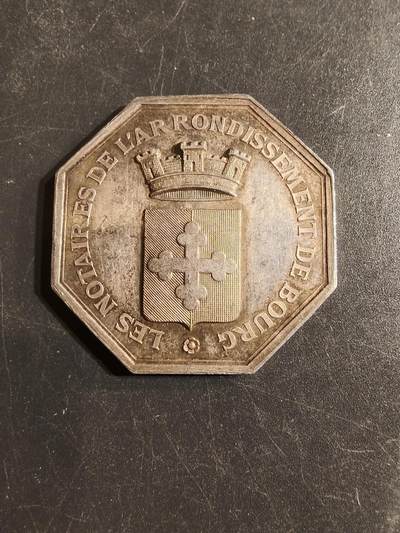 老王徽章第155期 - 法国布雷斯堡公证人八角代章    950银    20g.    直径36mm.  