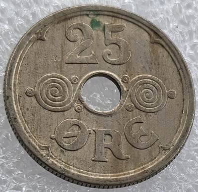 外国优质纪念币银币，周六晚上九点倒数截拍，满百包邮，可寄存半年，喜欢朋友微信扫描二维码可直接参拍 - 丹麦1926年25欧尔