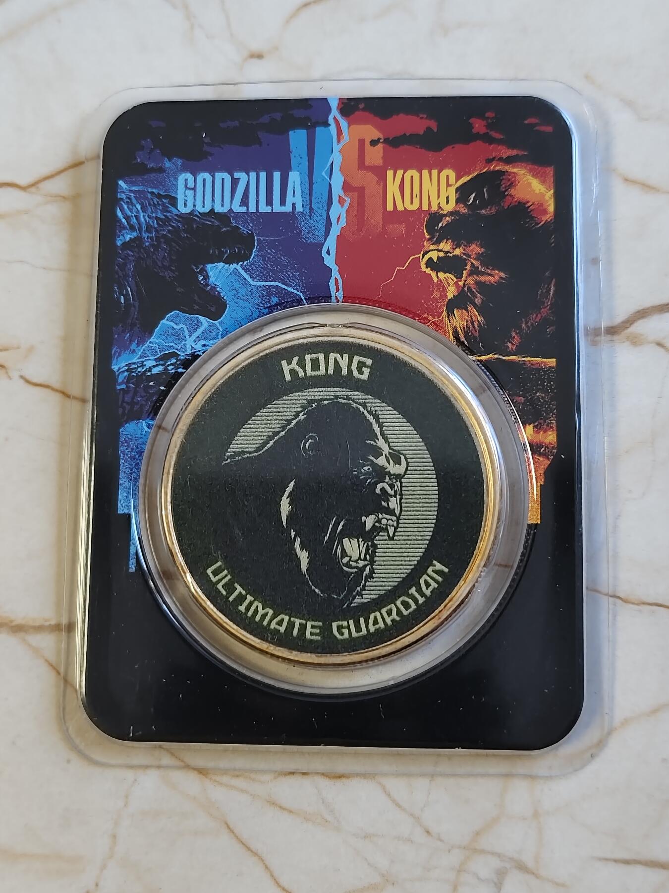 第177期拍卖【长期征集拍品】 纽埃2021年哥斯拉大战金刚系列金刚1盎司彩色银币，999银，边缘有氧化