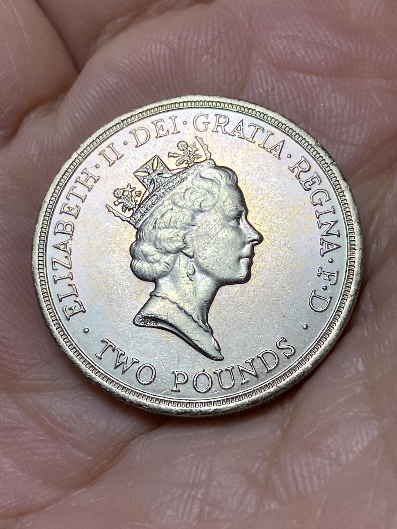 2025年第一百零七场(总第一百三十三场）外国好品散币(免佣金) 好品–英国🇬🇧1986单年份2英镑(第十三届英联邦运动会纪念币)
