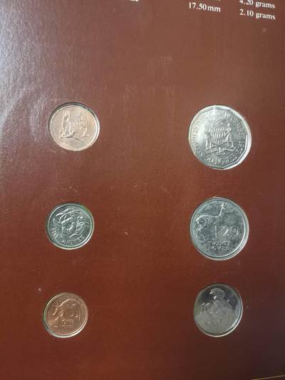 巨藏钱币第四期10月13号20点开拍 赞比亚硬币富兰克林邮币卡封装