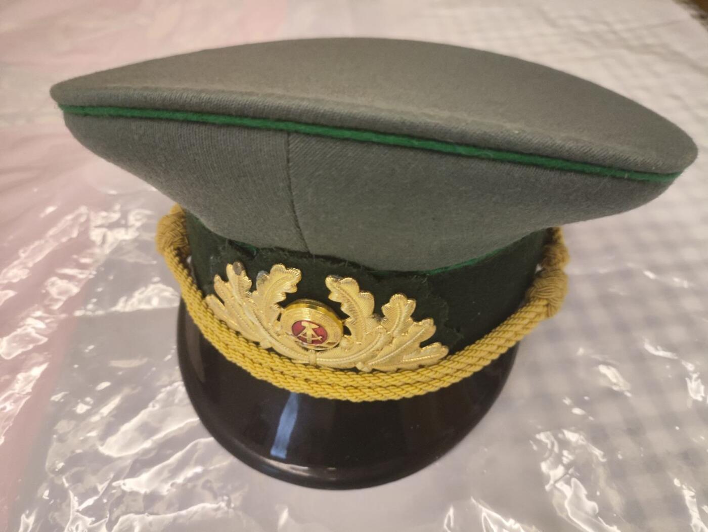 东德内政部中将常服衣裤帽全套