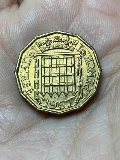 2025年第一百零八场(总第一百三十四场）外国好品散币(免佣金) - 英国🇬🇧1967年3便士(伊丽莎白二世青年桂冠，第二版普制币关门年)