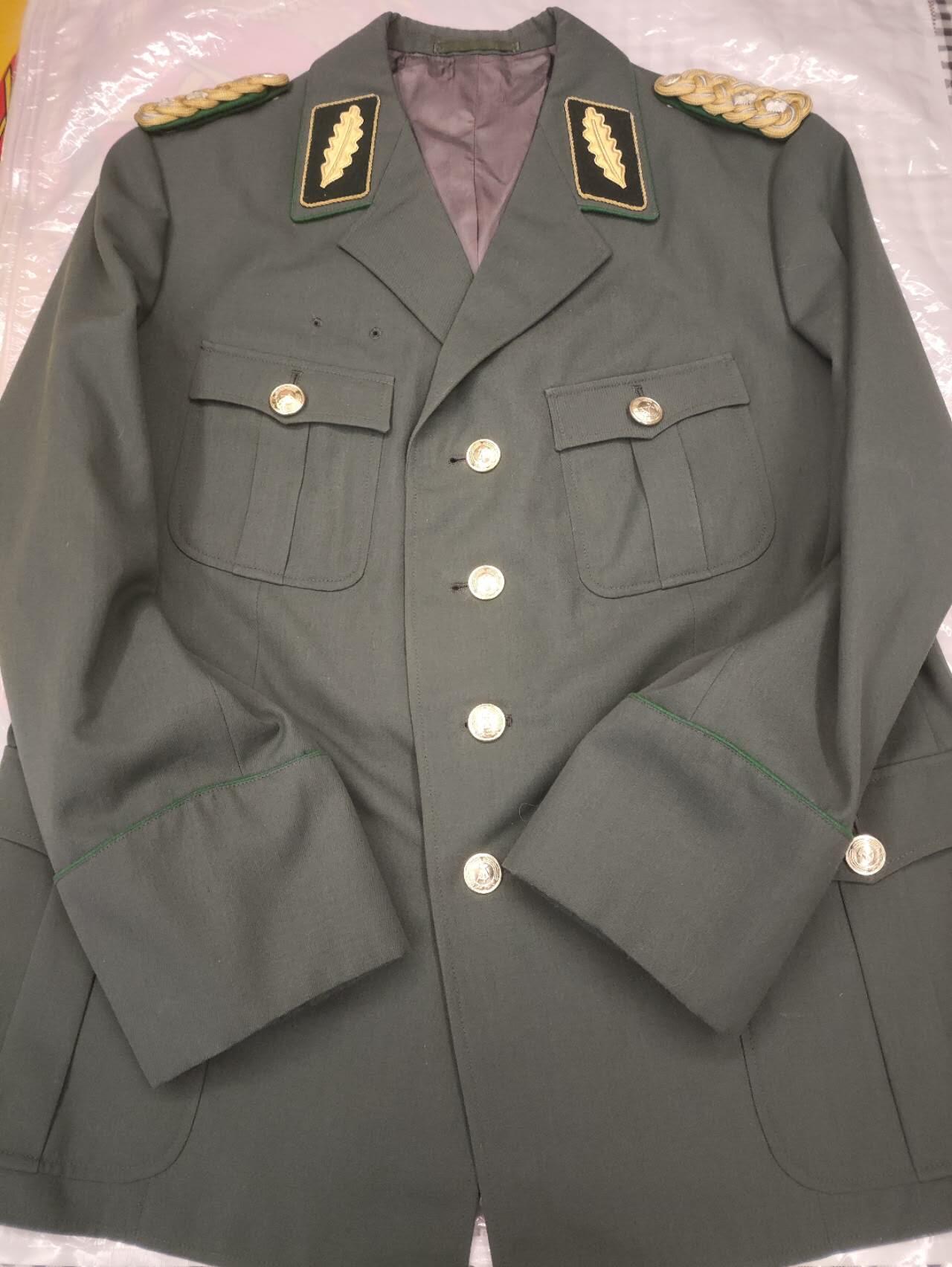 东德内政部中将常服衣裤帽全套