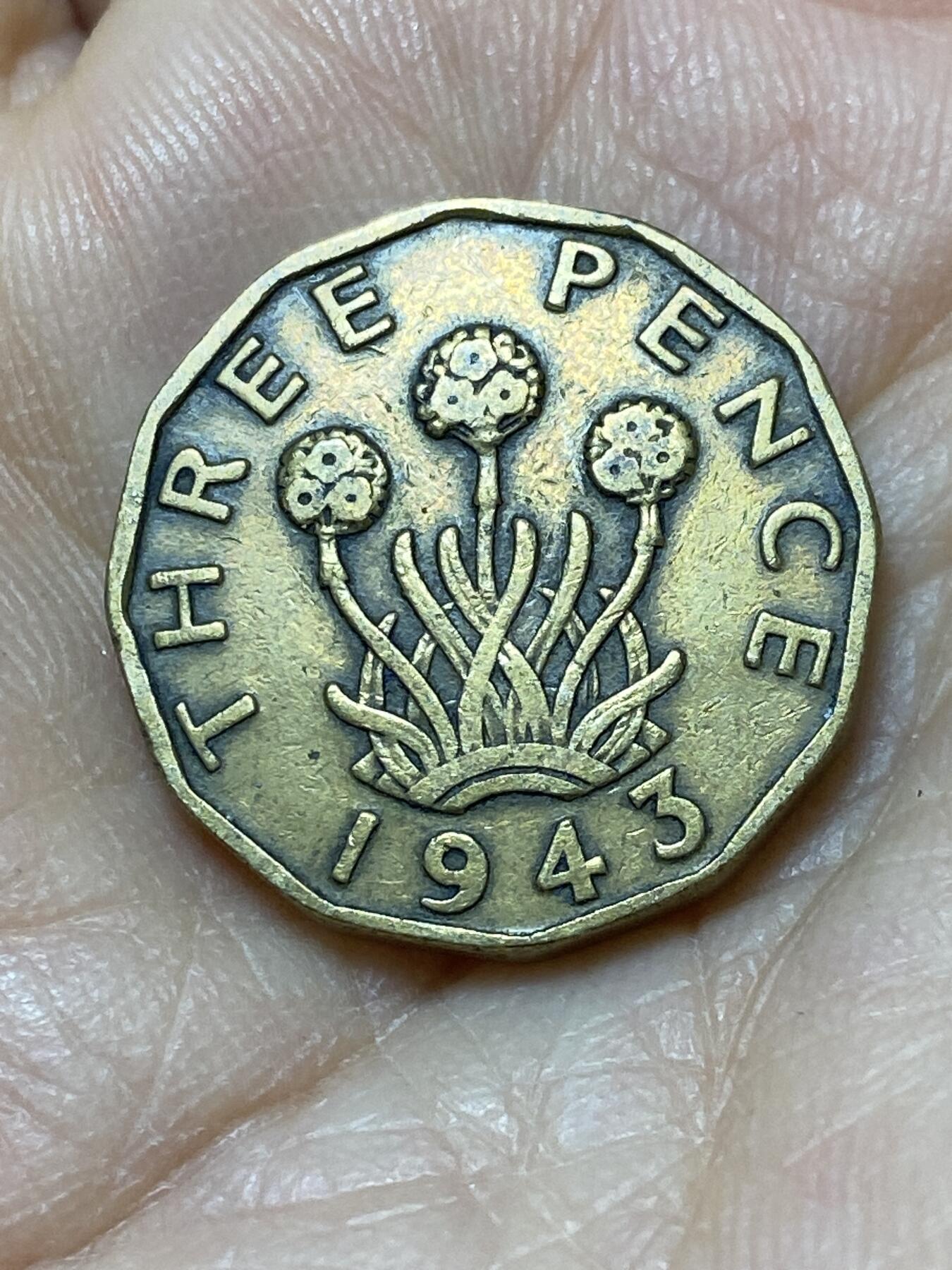 2025年第一百零八场(总第一百三十四场）外国好品散币(免佣金) 英国🇬🇧1943年3便士(乔治六世第一版)