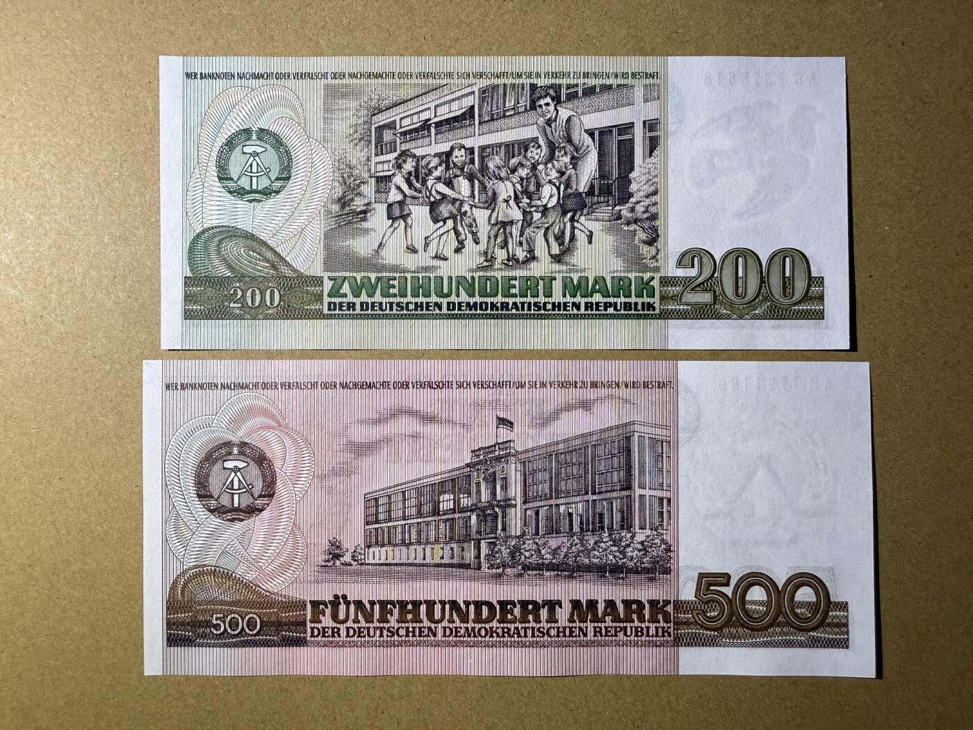 《艾美收藏》第215期-10.12周日外币畅拍 德国200、500马克2张 UNC 1985年 东德版本 无4
