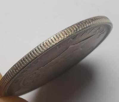 巨藏钱币第四期10月13号20点开拍 英属斐济1943年1先令银币5.6克乔治六世