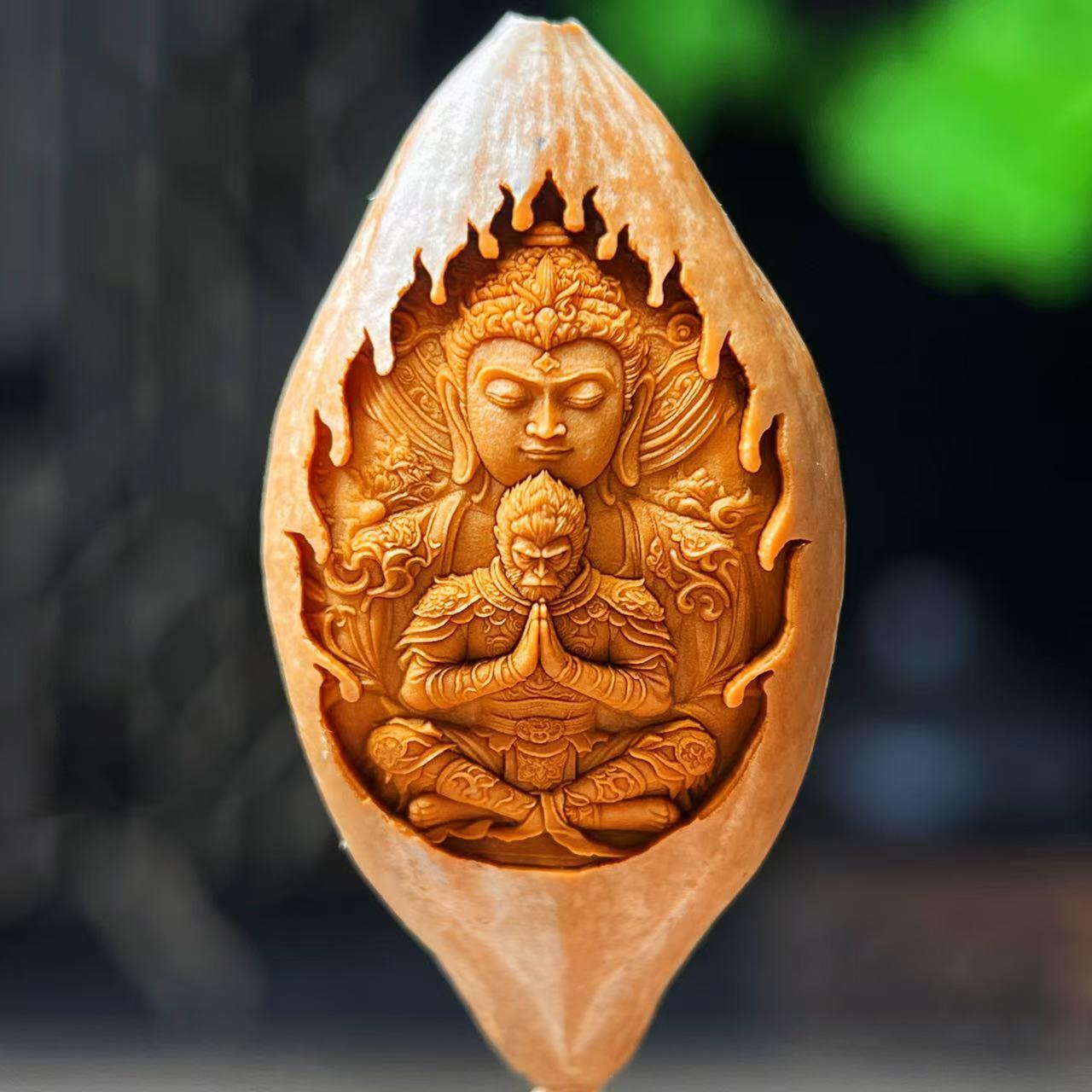 听雨轩核雕 竹木器专场（2） 橄榄核雕 2.0大圣礼佛 单粒