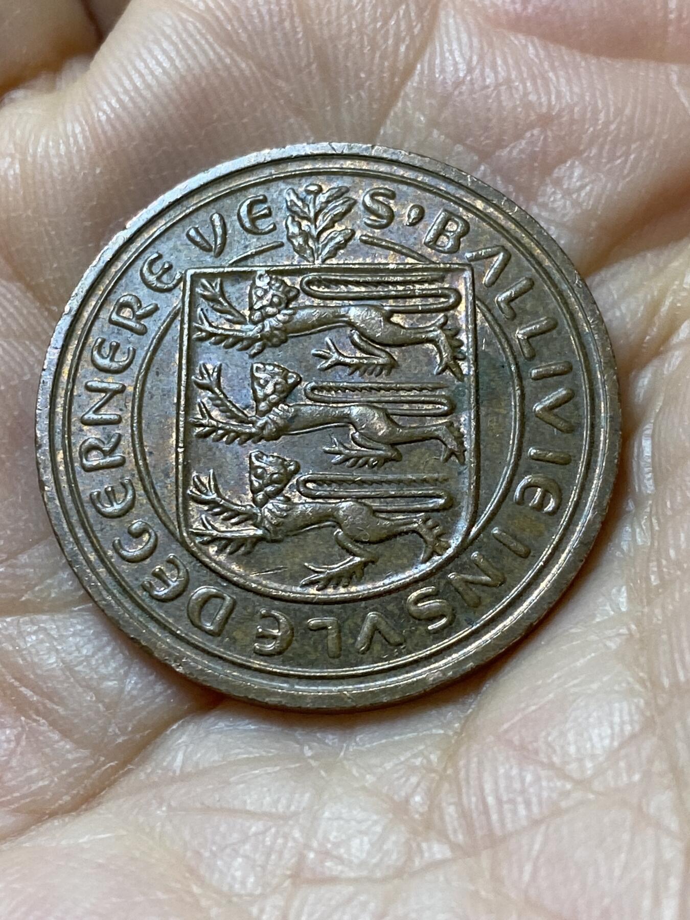 2025年第一百零八场(总第一百三十四场）外国好品散币(免佣金) 英属根西岛🇬🇬1977年2便士(十进制第二版，首发年)