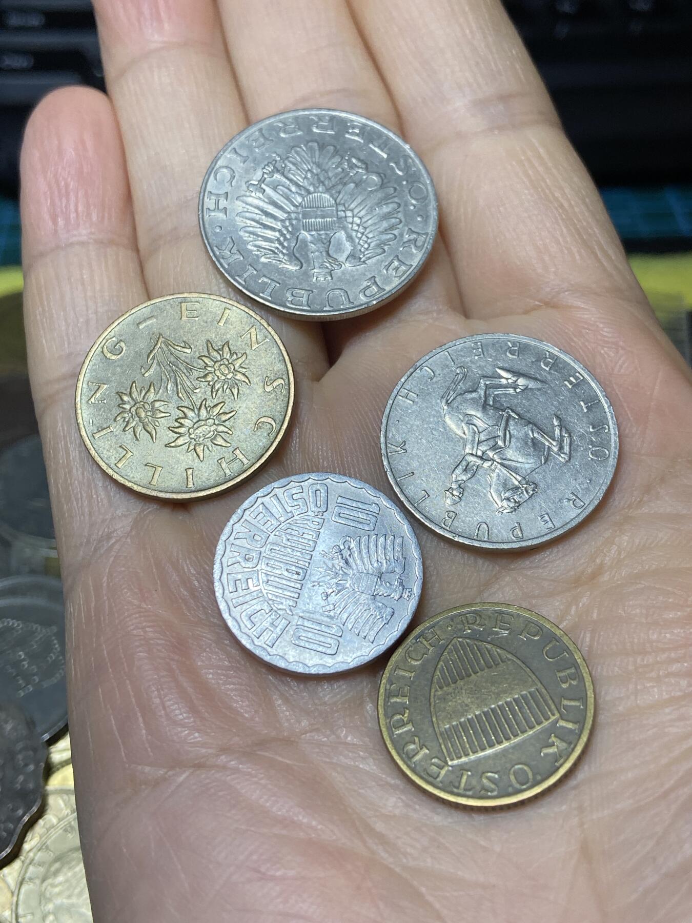 2025年第一百零八场(总第一百三十四场）外国好品散币(免佣金)