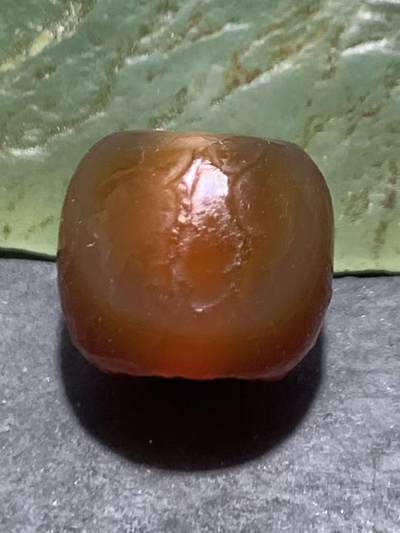 精美高玉化风化纹红白双色玛瑙老形桶珠一颗 - 精美高玉化风化纹红白双色玛瑙老形桶珠一颗